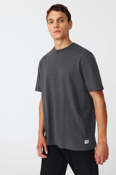 T-shirt loose fit