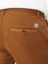 Pantalon chino ajusté en coton Bio